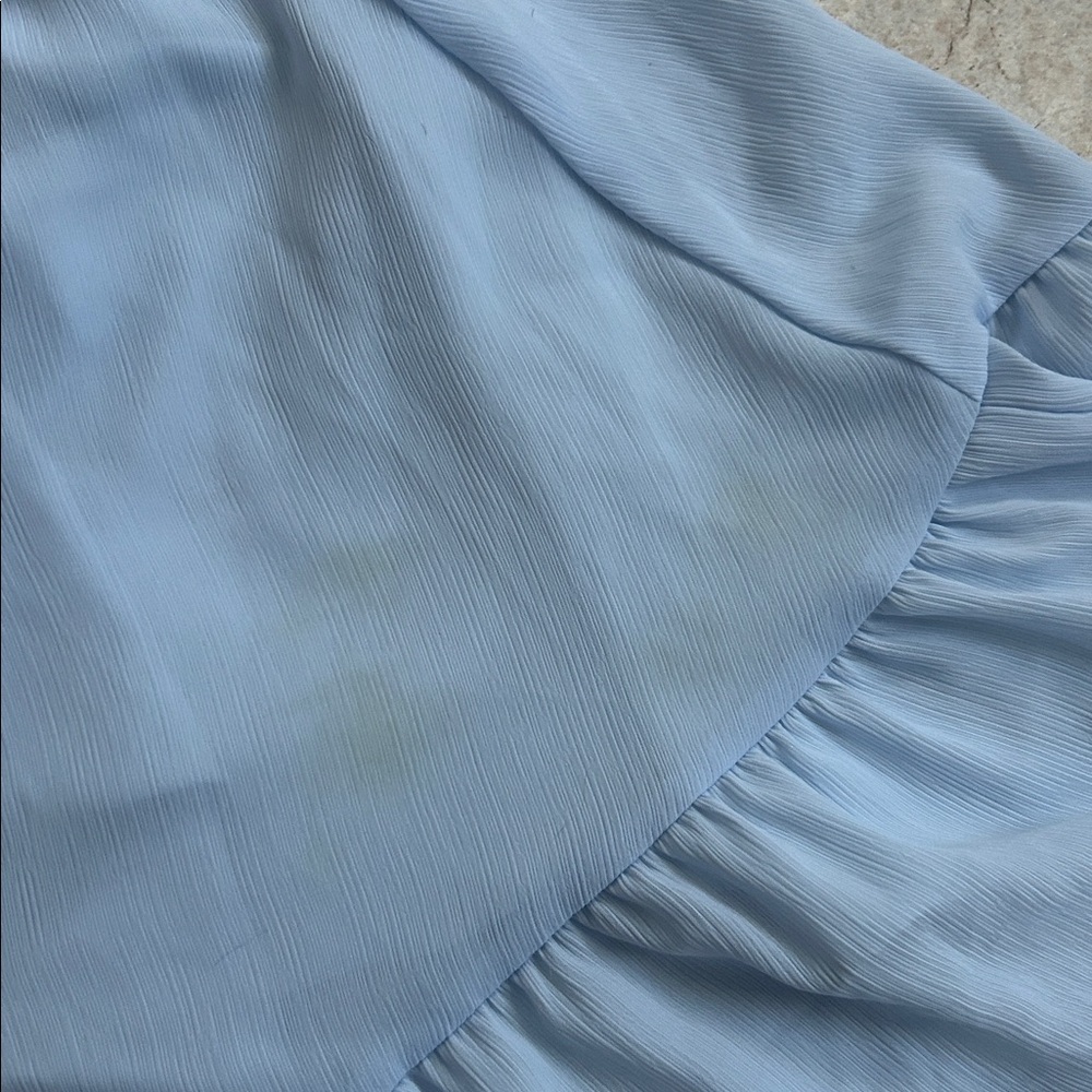 Light Blue Long Sleeve Dress with Bow Tied Keyhole Back - Picture 3 of 3